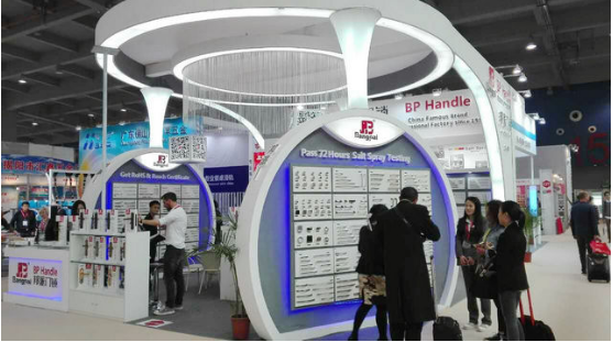 邦派拉手精品展臺在2016屆國際五金展會上精彩綻(圖1) 邦派拉手精品展臺在2016屆國際五金展會上精彩綻(圖1)