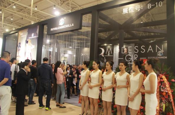 北京國(guó)際皮草時(shí)裝展今日盛大起航 精心呈現(xiàn)(圖2) 北京國(guó)際皮草時(shí)裝展今日盛大起航