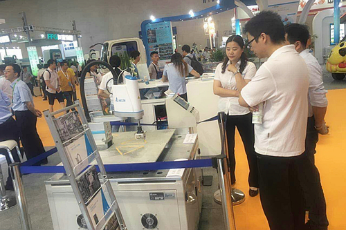 臺(tái)達(dá)亮相第十七屆立嘉國(guó)際機(jī)械展覽會(huì)(圖3) 臺(tái)達(dá)亮相第十七屆立嘉國(guó)際機(jī)械展覽會(huì)(圖3)