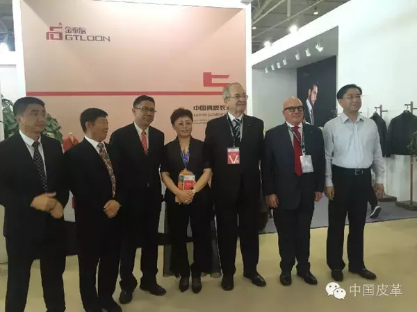 2016北京國(guó)際皮草時(shí)裝展 皮草行業(yè)注入正能量(圖4) 2016北京國(guó)際皮草時(shí)裝展 皮草行業(yè)注入正能量(圖4)