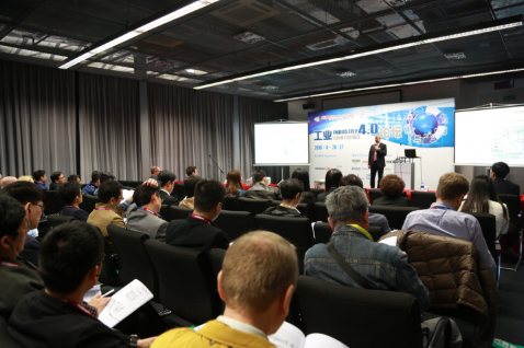 同期舉辦的“工業(yè)4.0”論壇聚焦智能制造落地方案，為企業(yè)轉(zhuǎn)型升級帶來契機(jī)